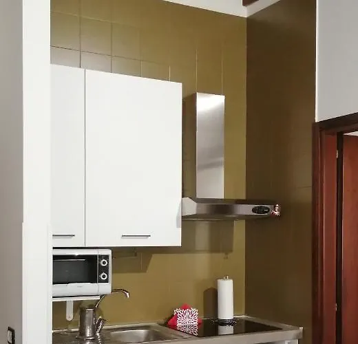 Castle View Intero Centro Storico Апартаменты Верона
