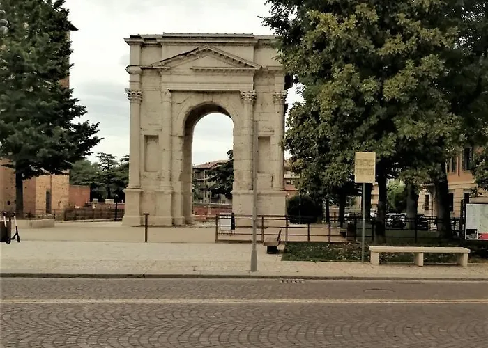 Апартаменты Castle View Intero Centro Storico